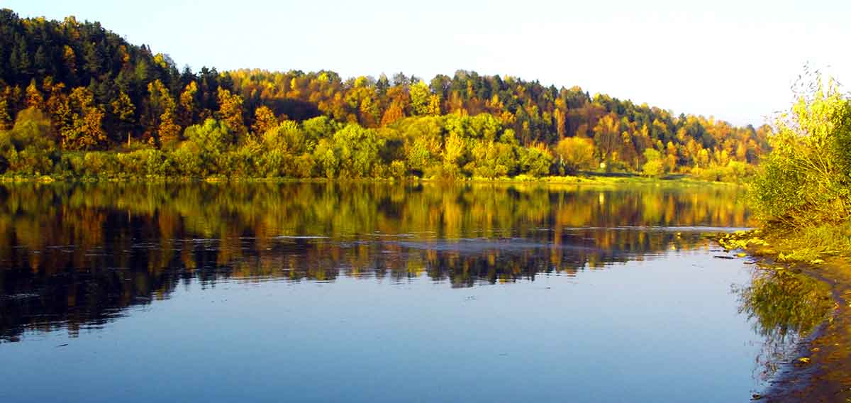 Žūklė plūdine įsibridus. Apie plūdę ir sistemėlę