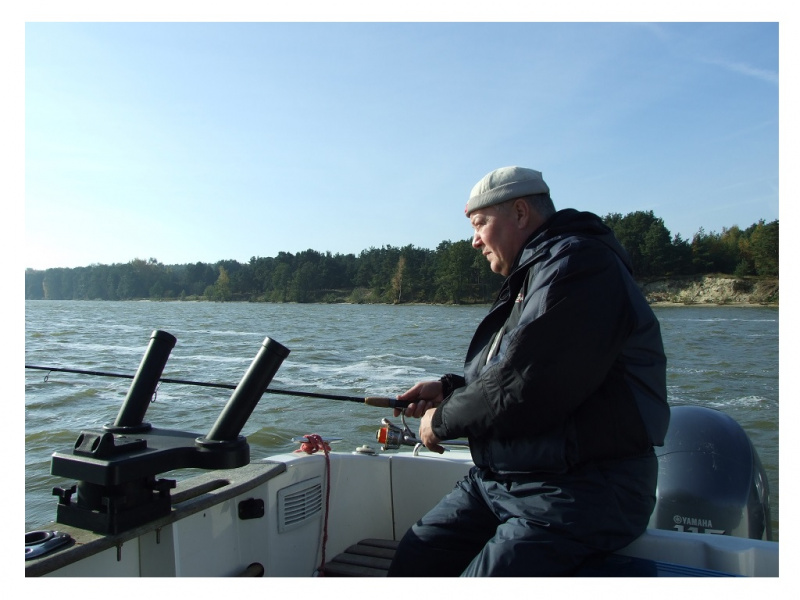 Plėšrūnų viliojimas vertikaliai nugramzdintais masalais