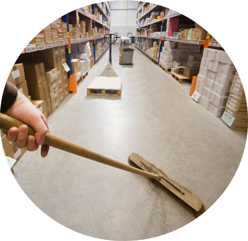 Išpardavimas. Šluojame sandėlį...