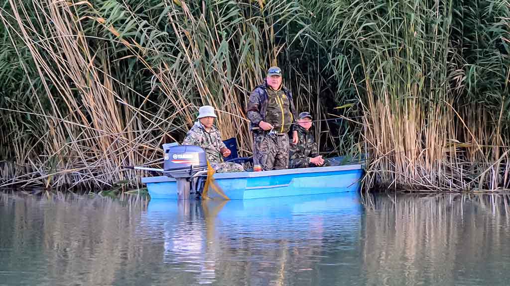 apie žūklę Ilio upės deltoje apie žūklę Ilio upės deltoje