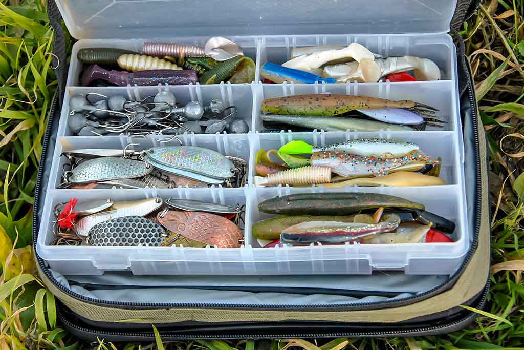 Lydekų gaudymas per darganą Lydekų gaudymas per darganą