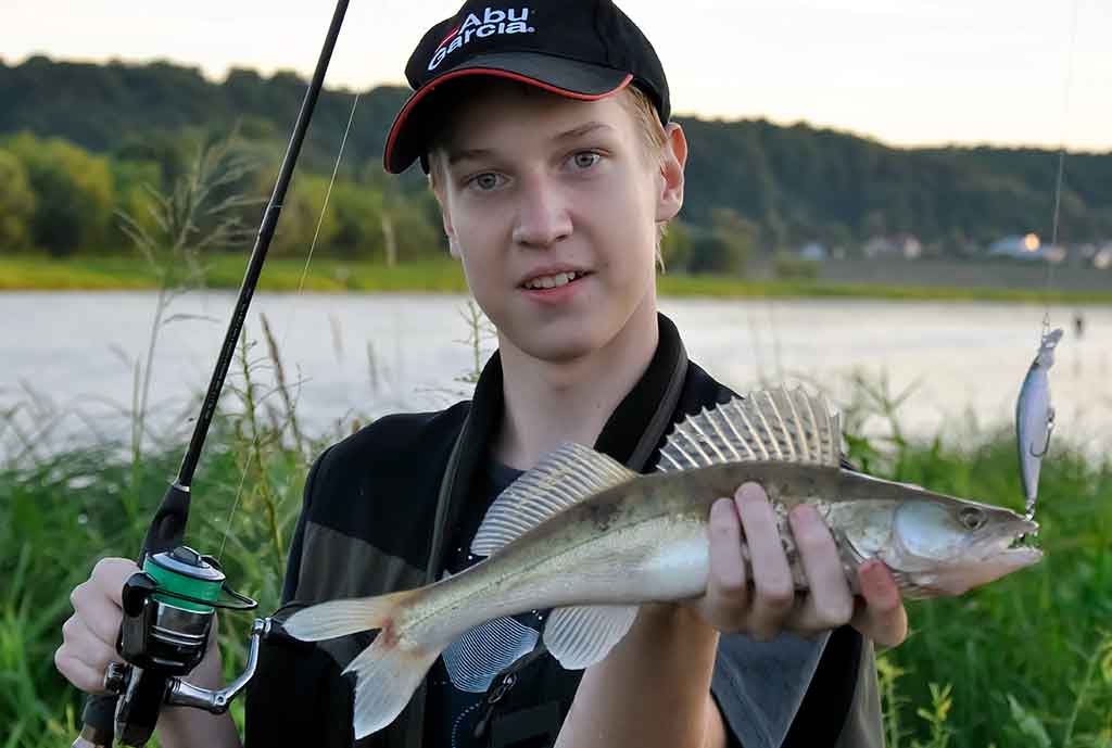 Vidurvasario šešėliuose