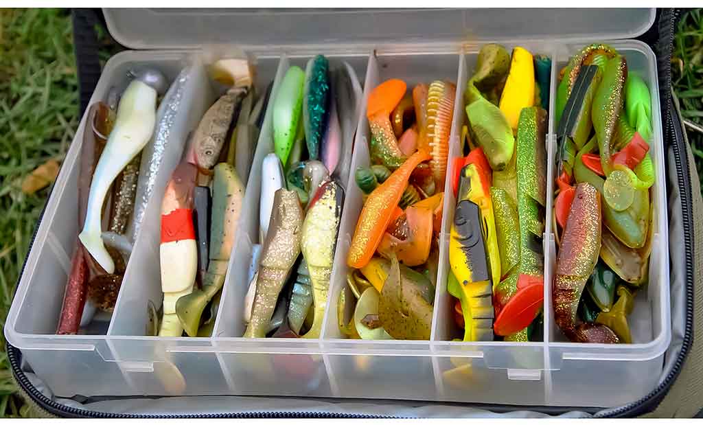 Silikoninių masalų dažymas Silikoninių masalų dažymas