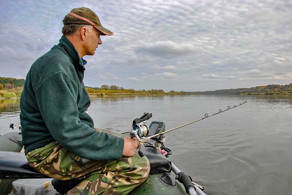 Ruduo, velkė ir minnow vobleriai. Ketvirta dalis Ruduo, velkė ir minnow vobleriai. Ketvirta dalis