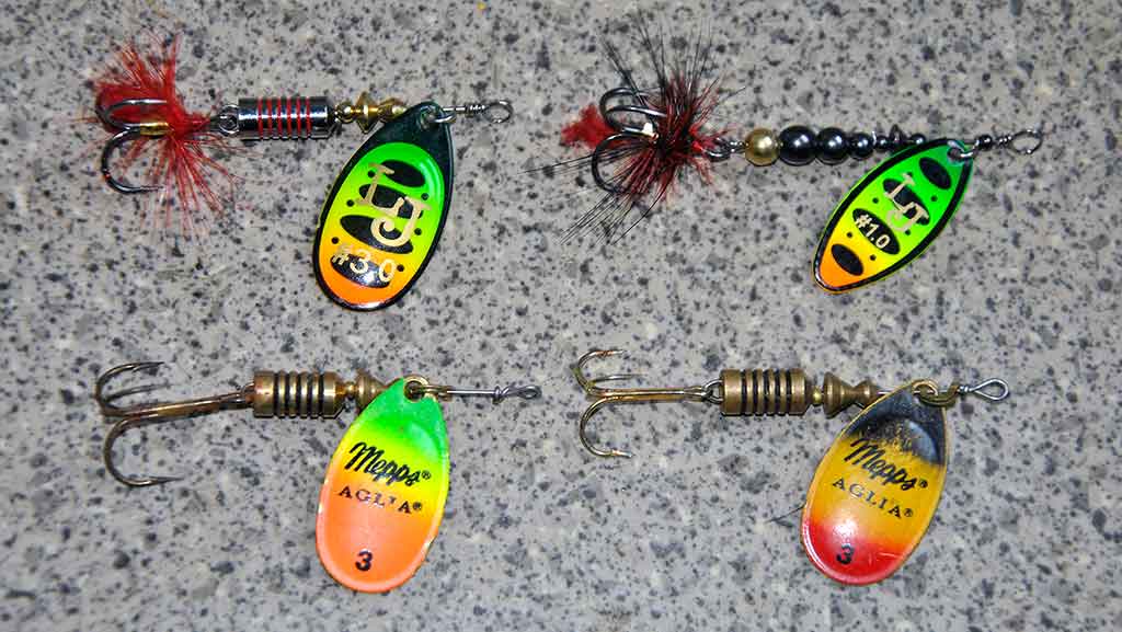 Lydekos, metaliniai masalai, panašumai ir kontrastai