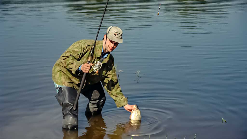 Kuo ypatinga karosams antroji rugpjūčio pusė