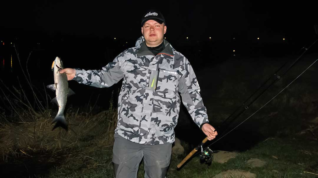 Šeštadienis, balandžio 22 – oji. Naktis prie Neries ir Nemuno