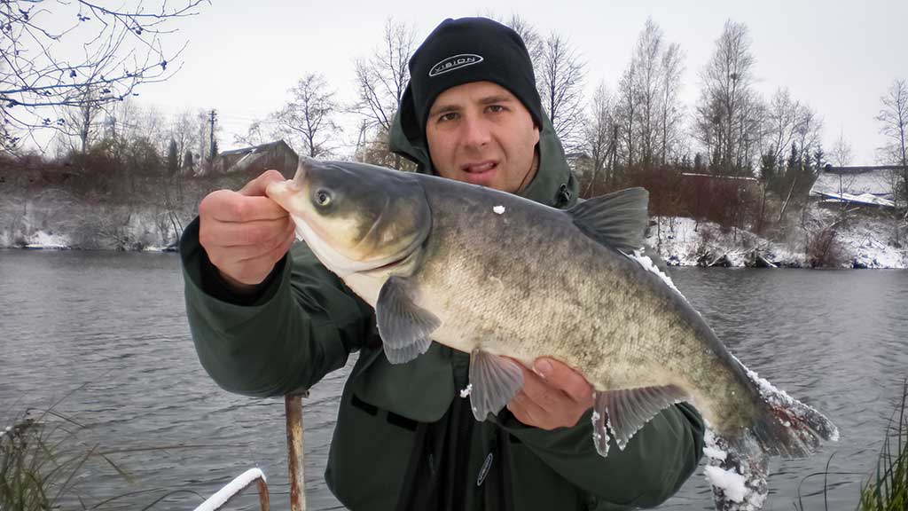 Plačiakakčiai ir karpiai... spiningu