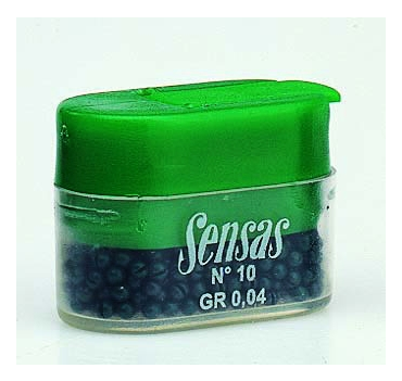 Svareliai nebūtinai gali būti pagaminti tik iš švino. Mums įprasti gramzdai daromi ir iš alavo, o tas pats švinas gali būti su priemaišomis.