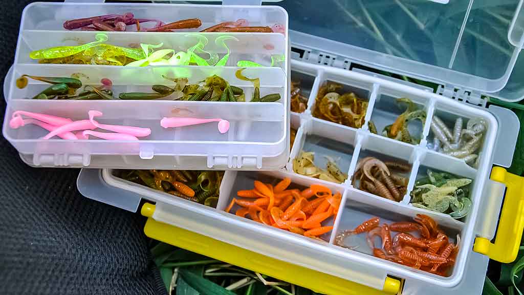 Ešerių žūklė guminukais. Tikrajam rudeniui prasidėjus