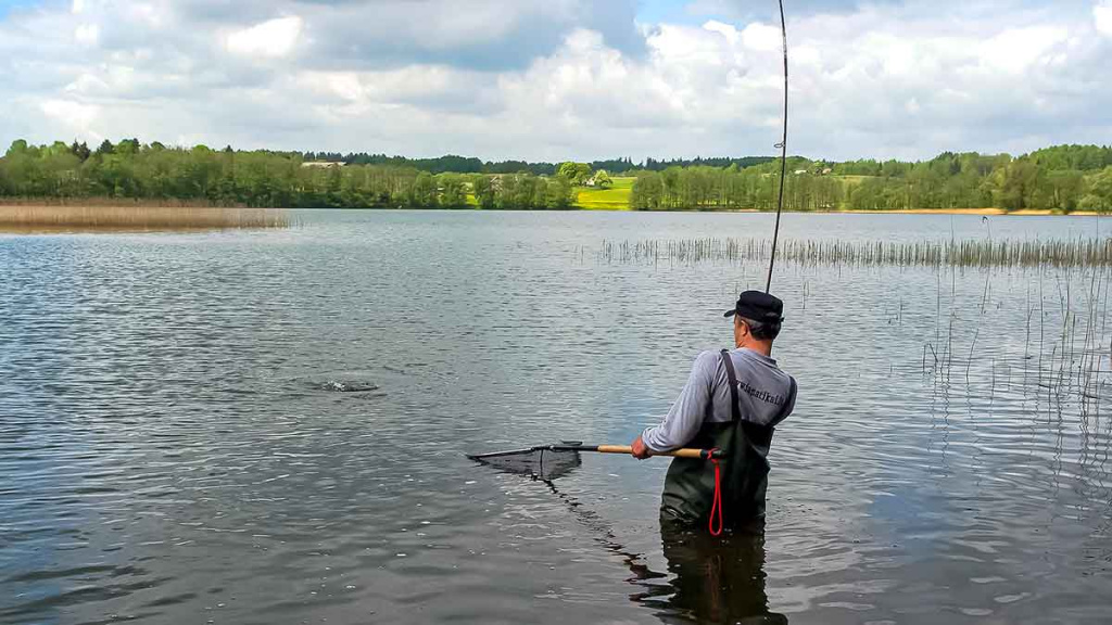 Karpiavimas ekstremaliomis sąlygomis. Rumuniška ir lietuviška patirtis