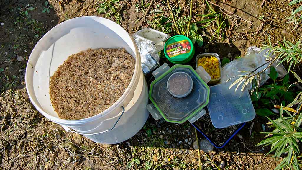 Iš žolių tankynės. Antra dalis Iš žolių tankynės. Antra dalis