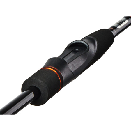 Spiningas Lucky John Basara 20