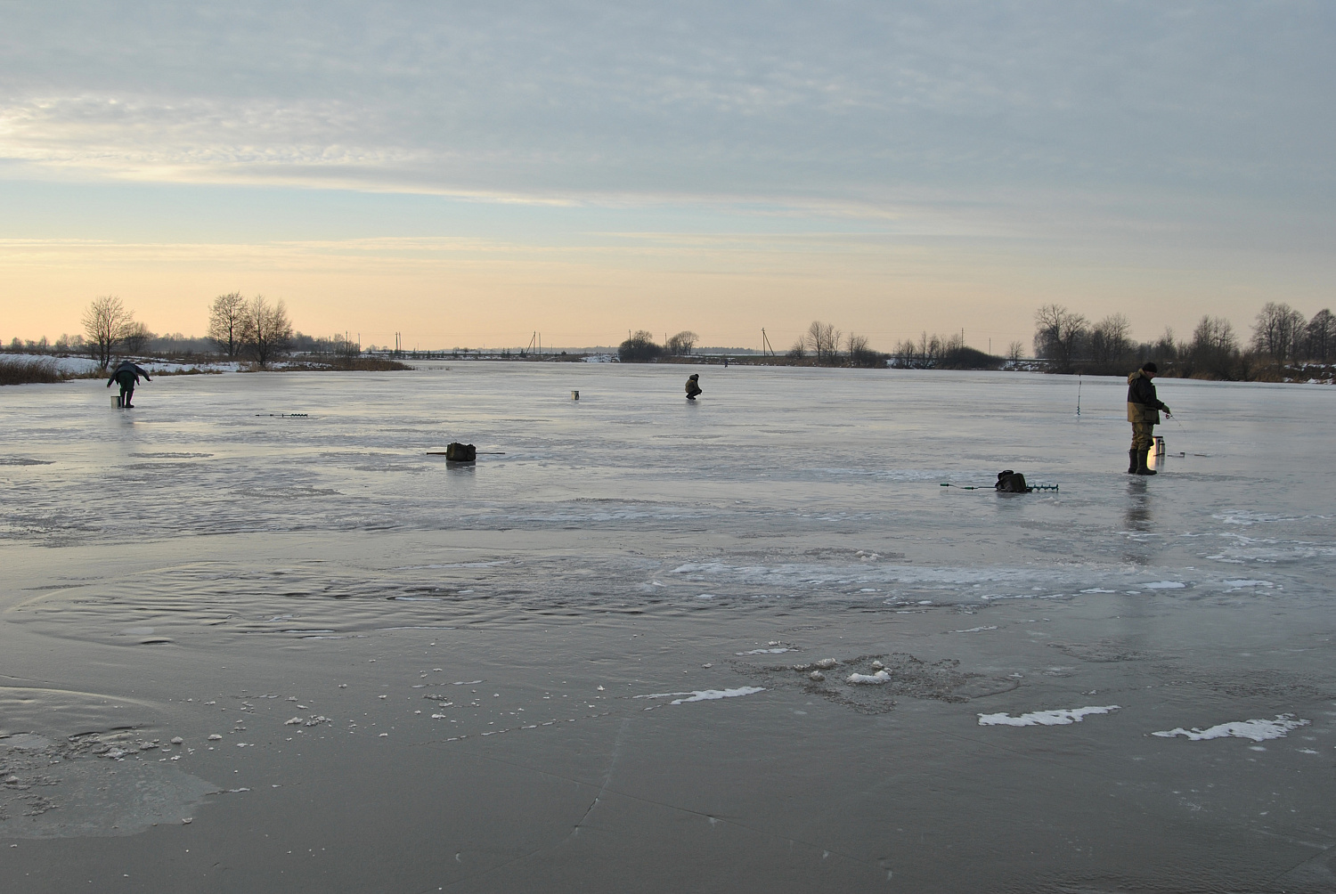 O velnias, koooks ešerys! Raguotieji, kipšai, pinčiukai...
