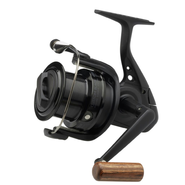 Ritė Okuma Custom Black CB-60
