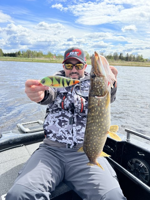 Vobleris Lucky John Arrow Jerk BBS 15S Vobleris Lucky John Arrow Jerk BBS 15S