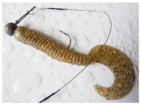 LJ Chunk Tail egzaminą išlaikė stipriam ketvertui, o tai – nemaža, jei turėsime galvoje, kad masalo uodega – labai plati ir tuo pačiu ypač pažeidžiama LJ Chunk Tail egzaminą išlaikė stipriam ketvertui, o tai – nemaža, jei turėsime galvoje, kad masalo uodega – labai plati ir tuo pačiu ypač pažeidžiama