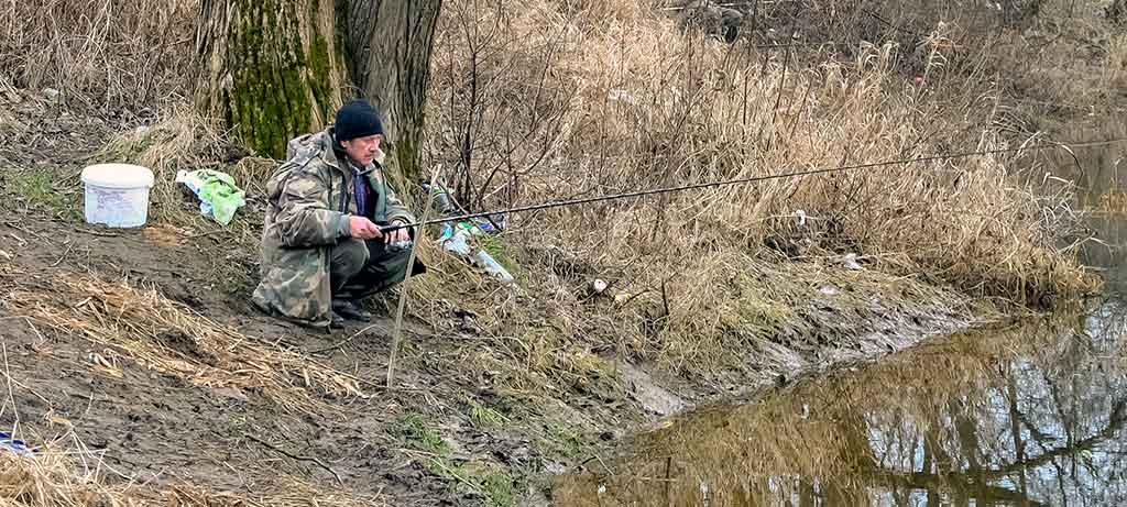 Jei sausį smarkiai atšyla. Žūklė plūdine Jei sausį smarkiai atšyla. Žūklė plūdine