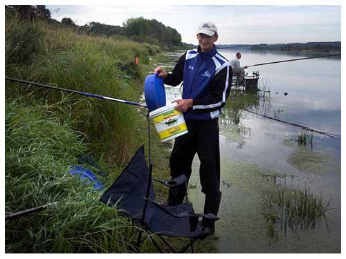Nelabai tinkamas sektorius atiteko Pranui Jociui. Čia ir patogiai pasėdėti nebuvo paprasta, ir žuvį pasiekti buvo labai sunku. Nelabai tinkamas sektorius atiteko Pranui Jociui. Čia ir patogiai pasėdėti nebuvo paprasta, ir žuvį pasiekti buvo labai sunku.