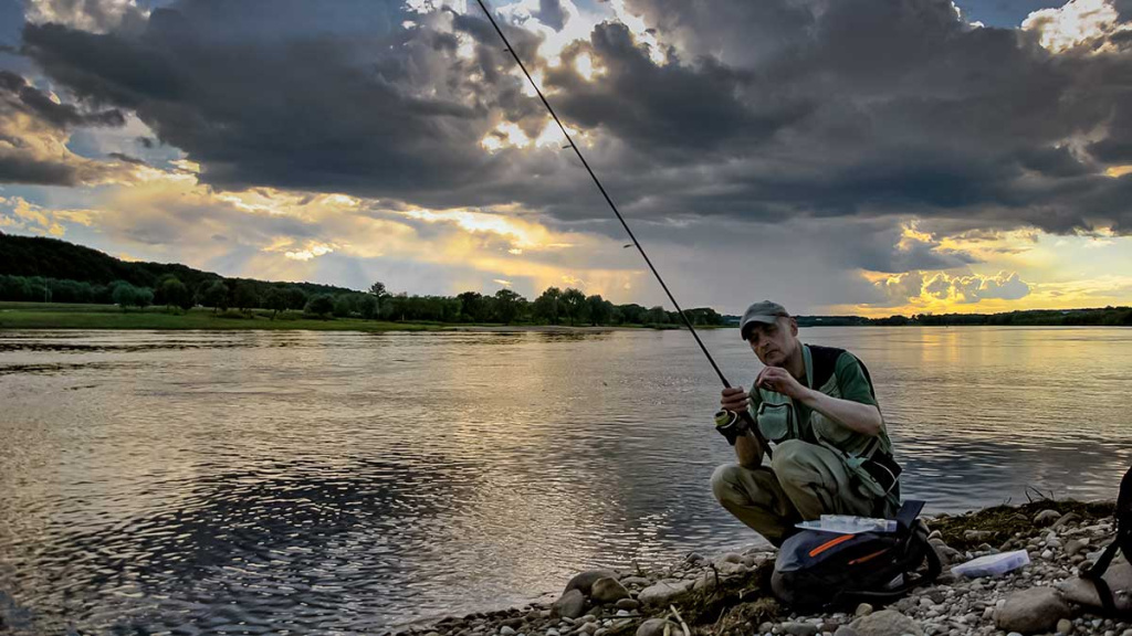 Dvi spiningavimo taktikos. Kai rankos atidirba už kojas Dvi spiningavimo taktikos. Kai rankos atidirba už kojas