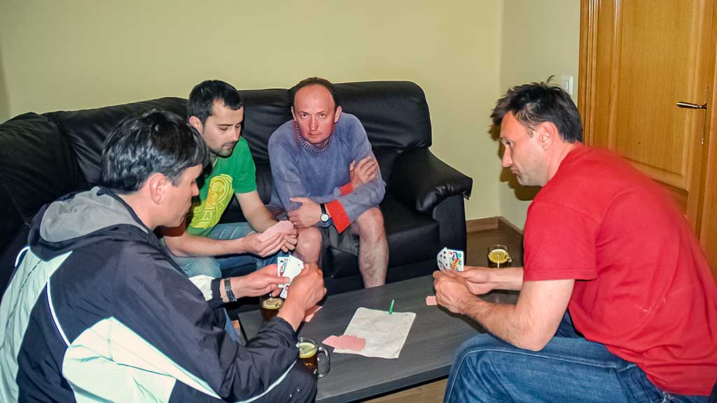 Šamai prie Kaku-kaku salos. Visa ko pradžia Šamai prie Kaku-kaku salos. Visa ko pradžia