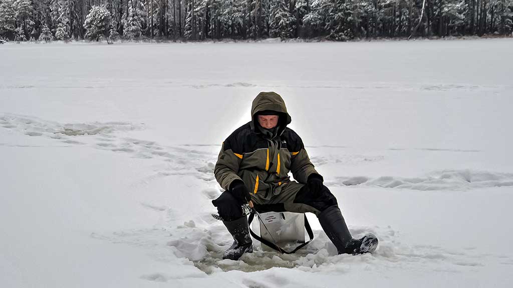 Ant ledo su švytuokle. Antra dalis Ant ledo su švytuokle. Antra dalis
